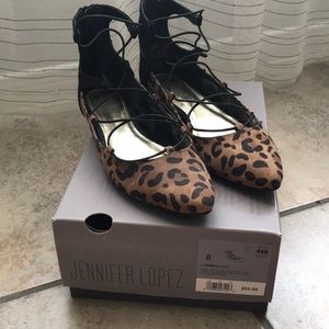 Jennifer Lopez terrianimal flats
